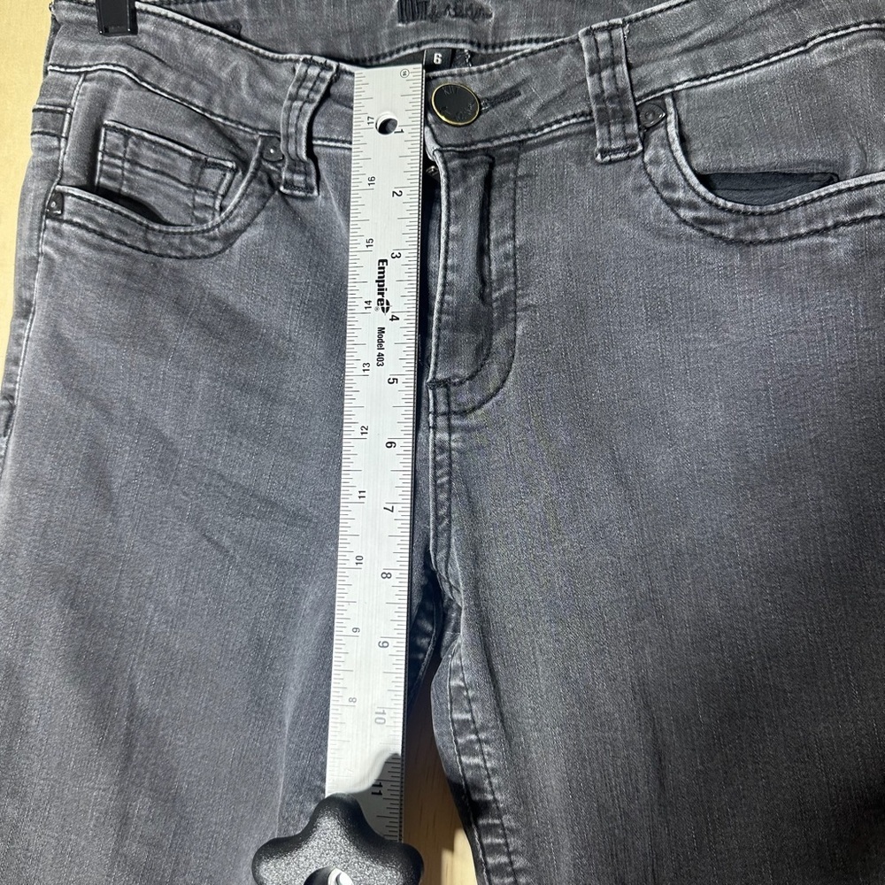 KUT FROM THE KLOTH WOMENS STRAIGHTLEG JEANS KP560ME9SF‎ SIZE 6 - Picture 4 of 10